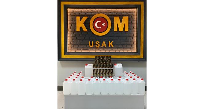 Uşak’ta kaçak cinsel ürün ve etil alkol ele geçirildi