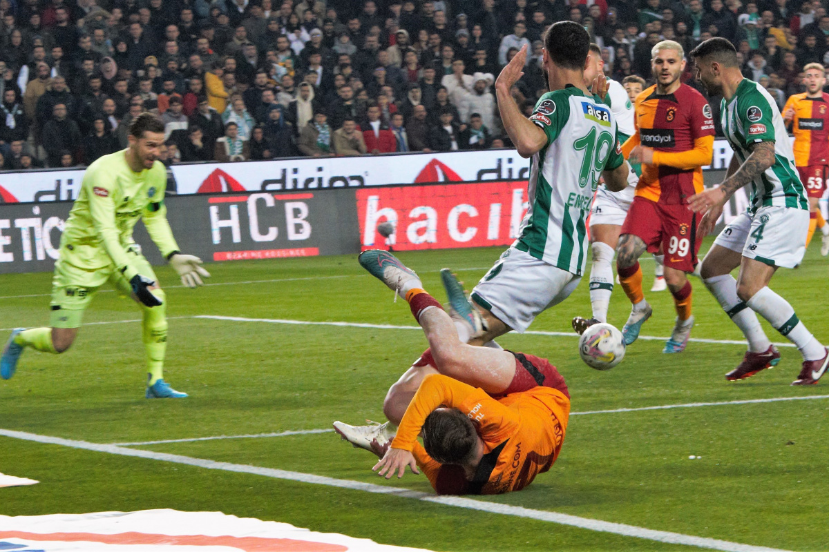 Galatasaray&#039;ın serisine Konyaspor son verdi