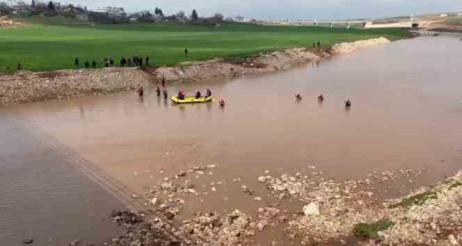 Cırcıp Deresi’nde kaybolan çocuğu arama çalışmaları 3. gününde devam ediyor