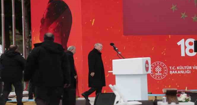 Cumhurbaşkanı Erdoğan’dan: "Asrın felaketinin üstesinden Çanakkale Ruhu ile geleceğiz"