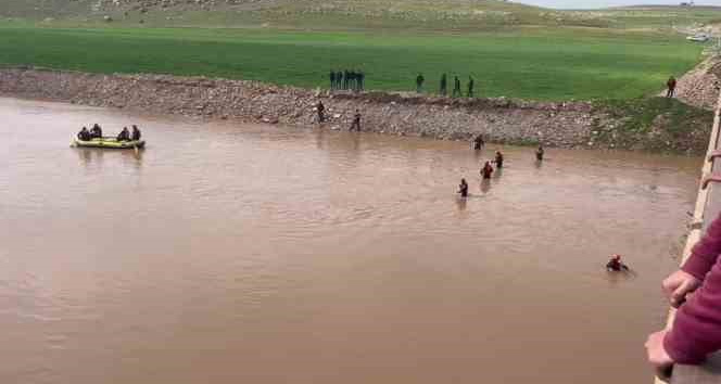Cırcıp Dere’sinde kaybolan çocuğu arama çalışmaları 4’üncü gününde devam ediyor
