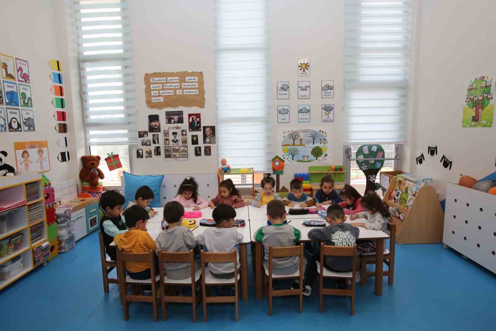 Küçükçekmece’de kreş hizmeti genişletiliyor