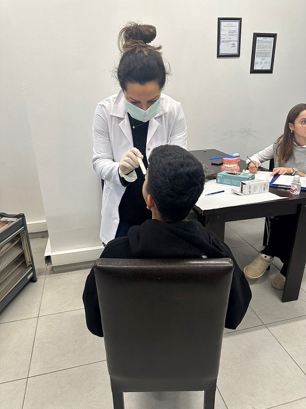 Sağlık Müdürlüğü onları bir an olsun yalnız bırakmıyor
