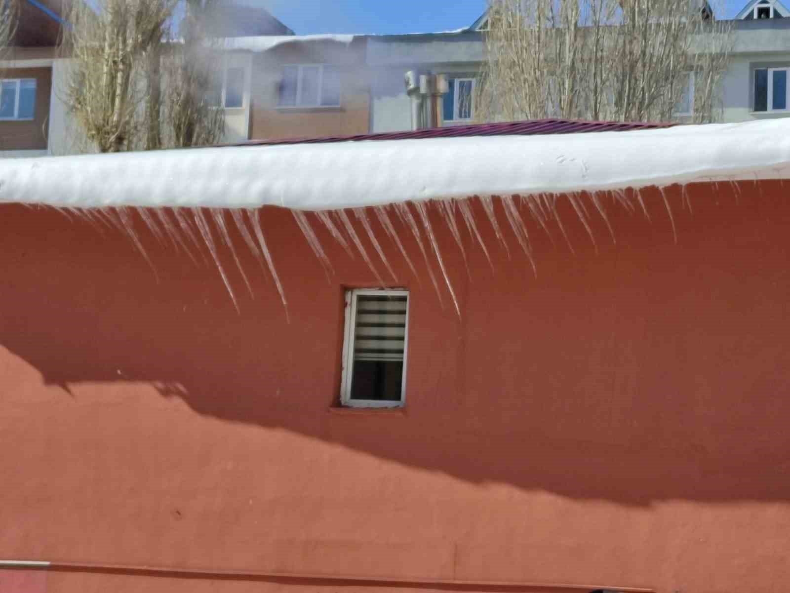 Ardahan&rsquo;da soğuk hava etkili oluyor
