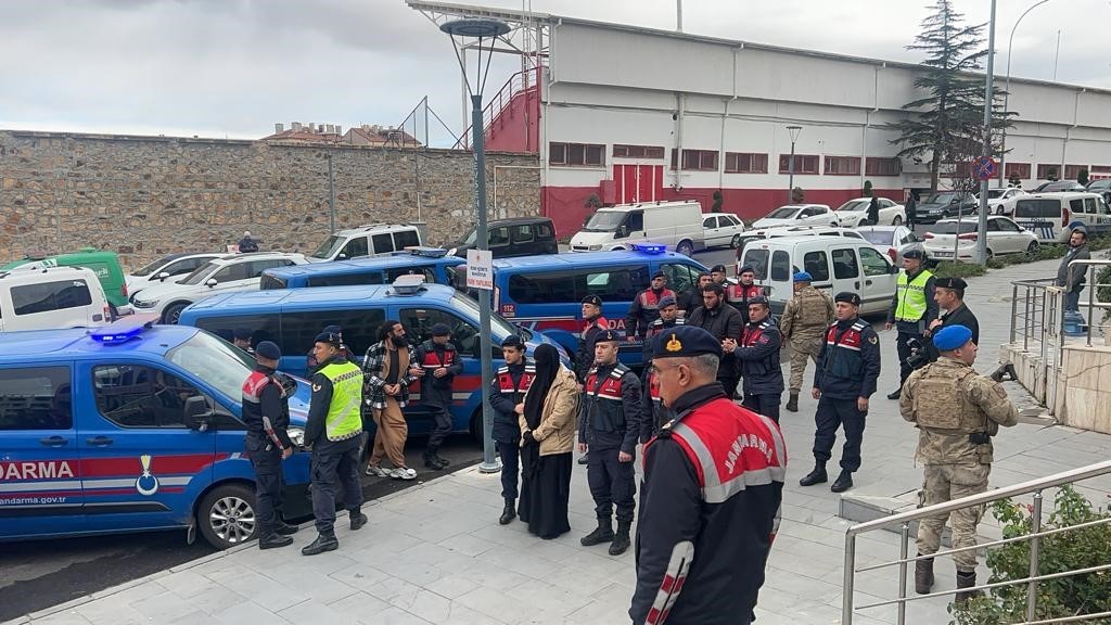 Nevşehir merkezli DEAŞ operasyonu: 5 kişi tutuklandı