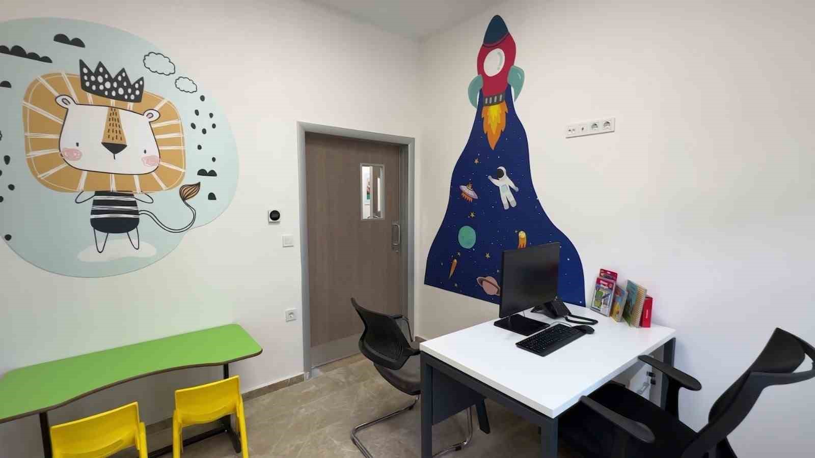 Sultanbeyli&rsquo;de engelsiz yaşam merkezi a&ccedil;ıldı
