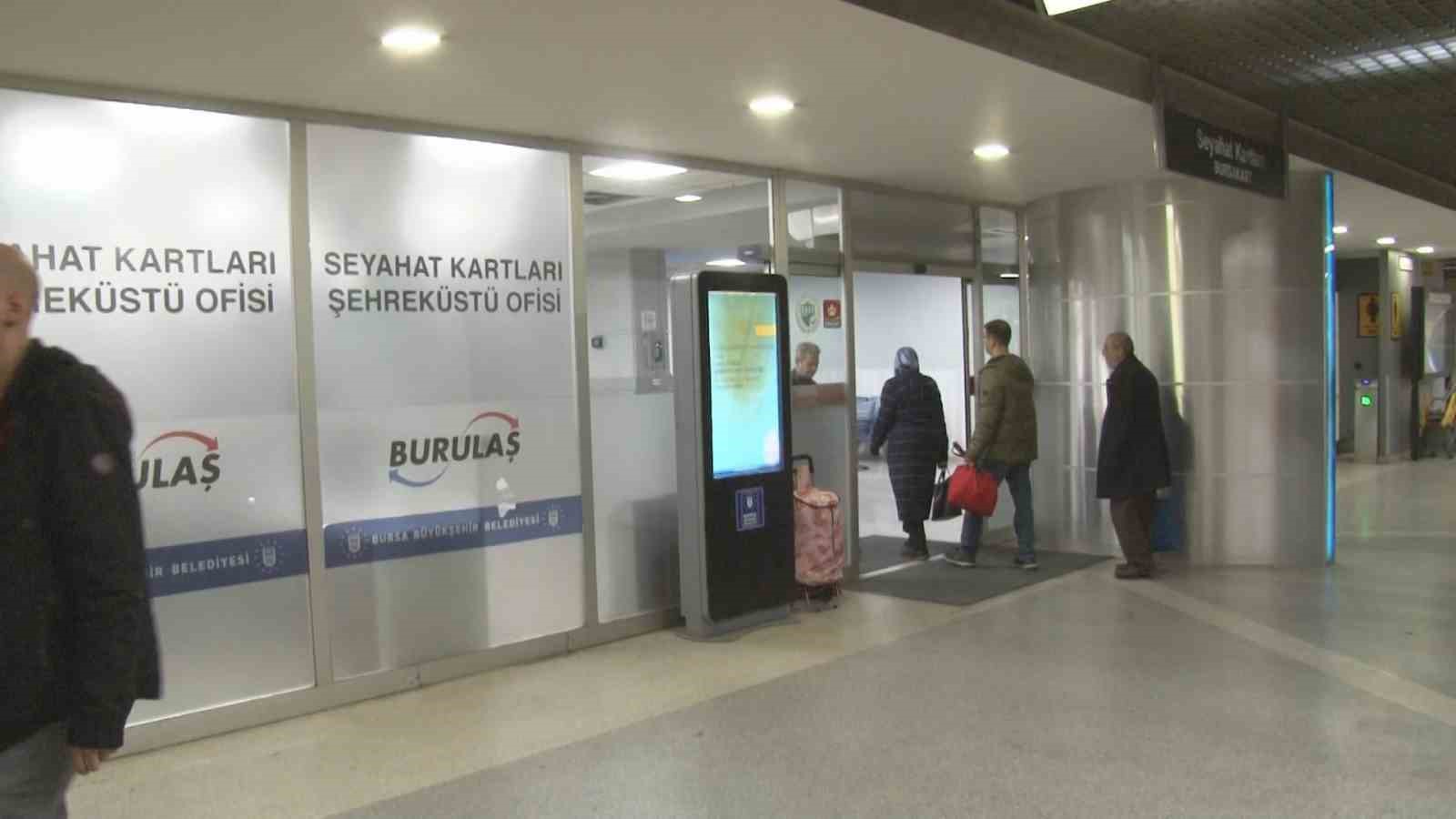 65 yaş &uuml;st&uuml; ulaşım kartı olanlar bunu sakın yapmayın...
