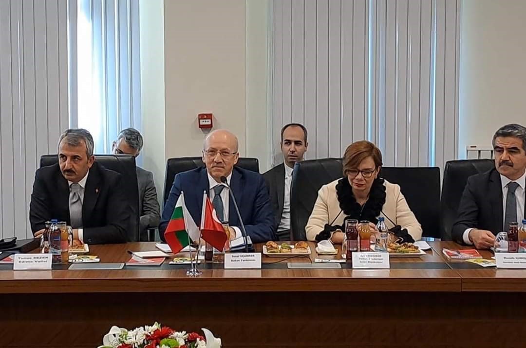 T&uuml;rkiye-Bulgaristan g&uuml;mr&uuml;kler yetkilileri sorunların &ccedil;&ouml;z&uuml;m&uuml; i&ccedil;in toplandı
