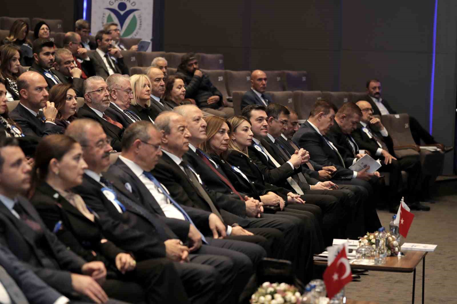 Kente değer katanlar &ouml;d&uuml;llerini aldı
