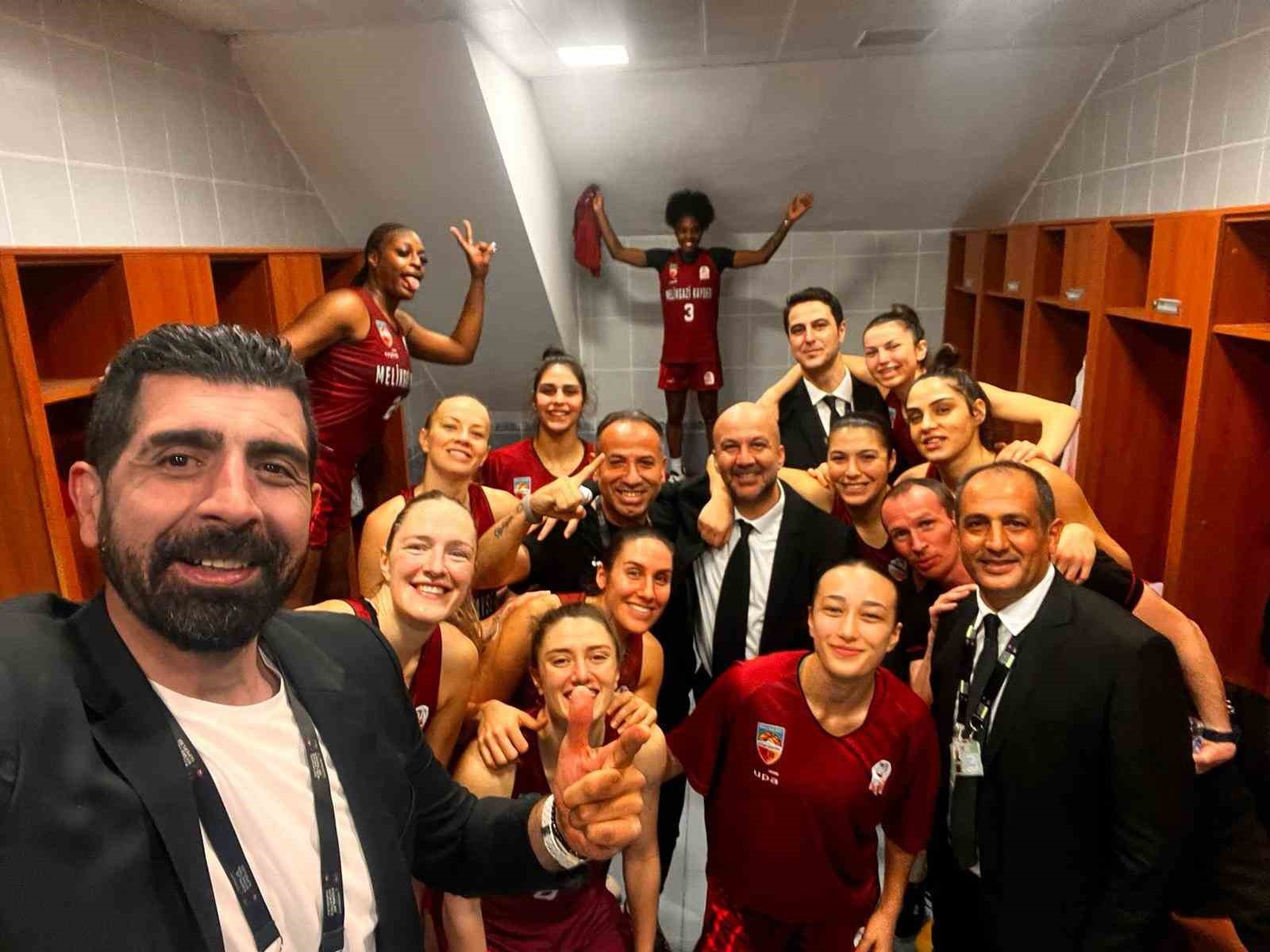 TKBL: İzmit Belediyespor: 72 - Melikgazi Kayseri Basketbol: 76