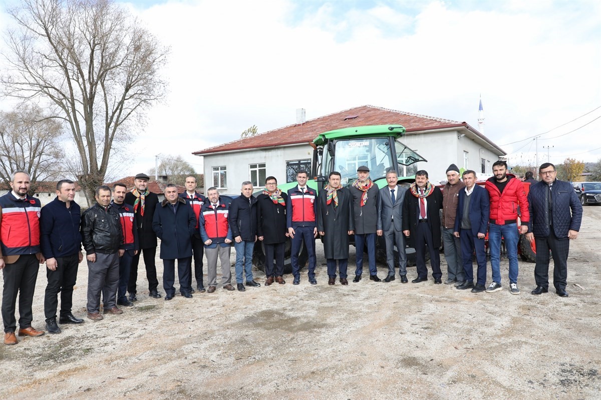 Tarımda modern uygulamalarla köyler verimli ürün elde ediyor