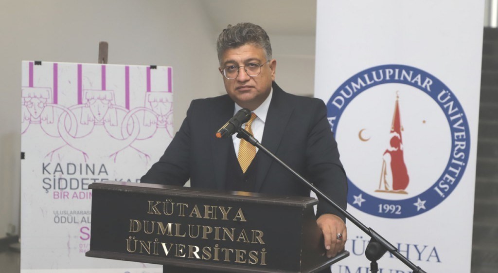 Rektör Kızıltoprak: “Biz Cumhuriyetimizi büyük ölçüde kadın emeğine dayanarak kurduk”