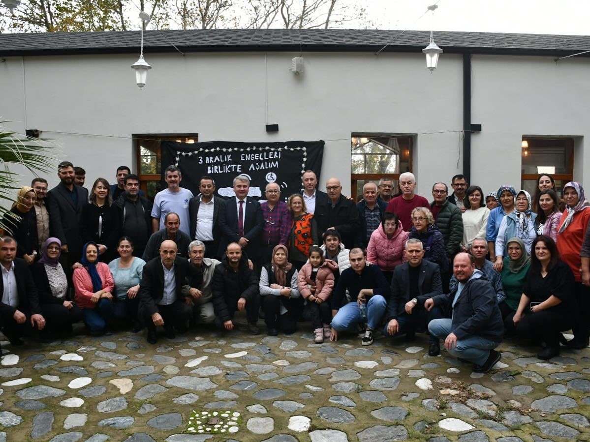 Mustafa Canbey Edremit’de yatırımları yerinde inceledi