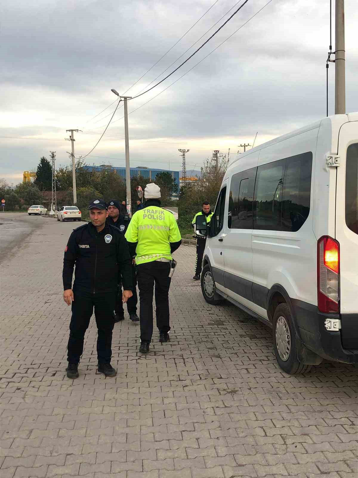Yalova&rsquo;da kış lastiği denetimi yapıldı
