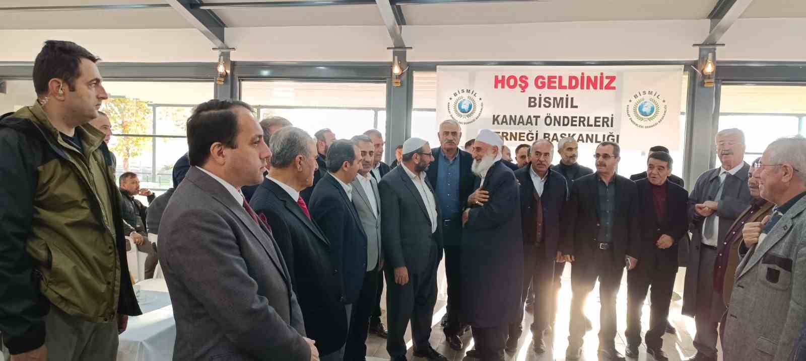 Diyarbakır’da iki aile arasındaki kan davası barışla sonuçlandı