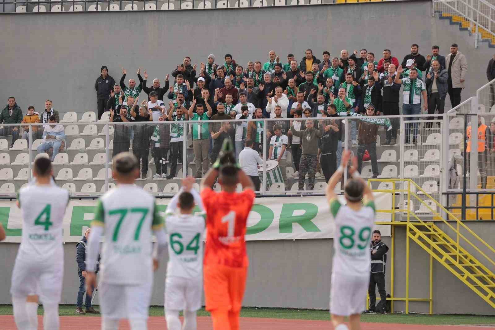 TFF 3. Lig: Anadolu Üniversitesi: 1 - Efeler 09 SFK: 2