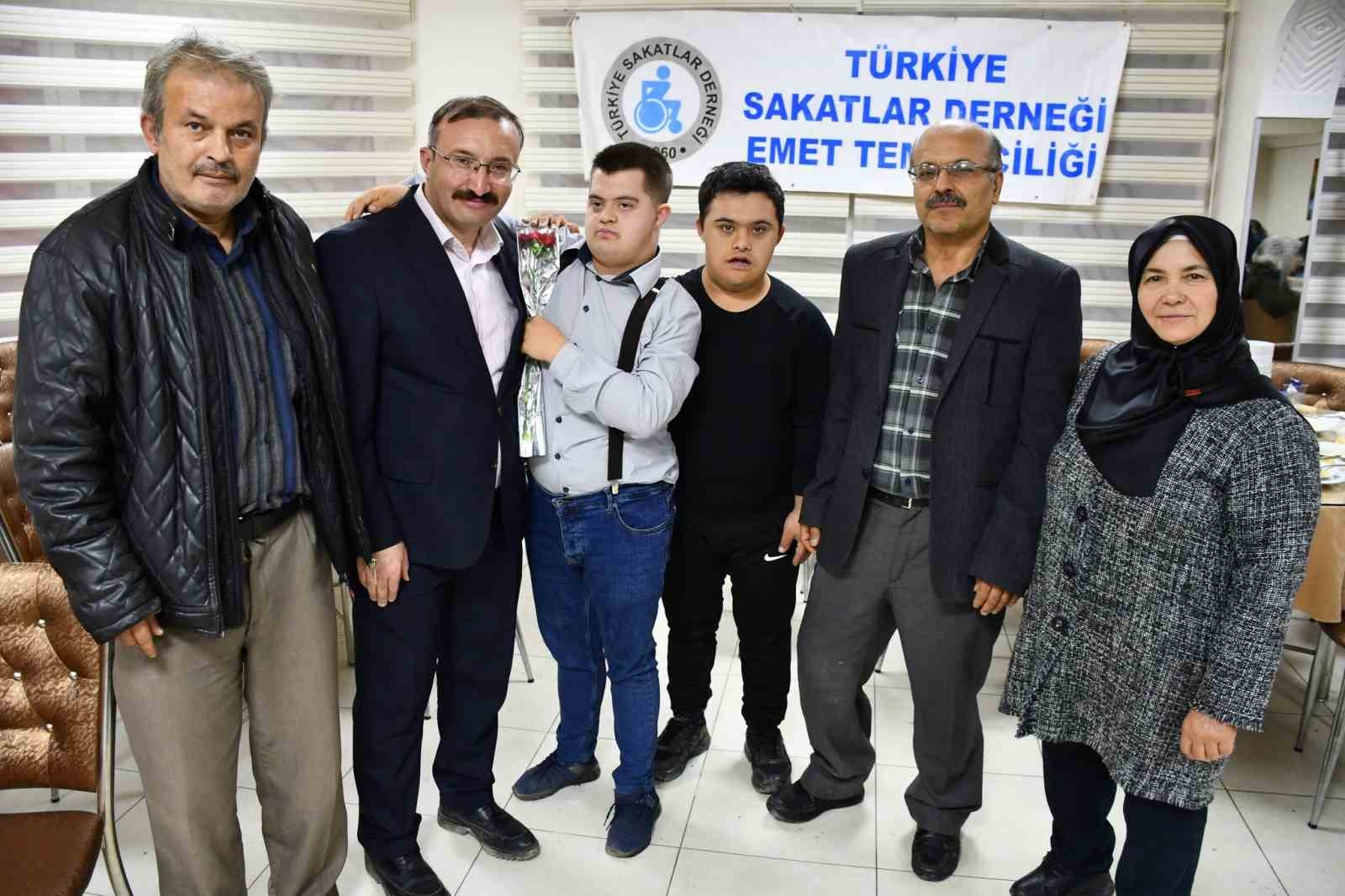 Emet Belediye Başkanı Doğan: "Her zaman engelli vatandaşlarımızın yanındayız”