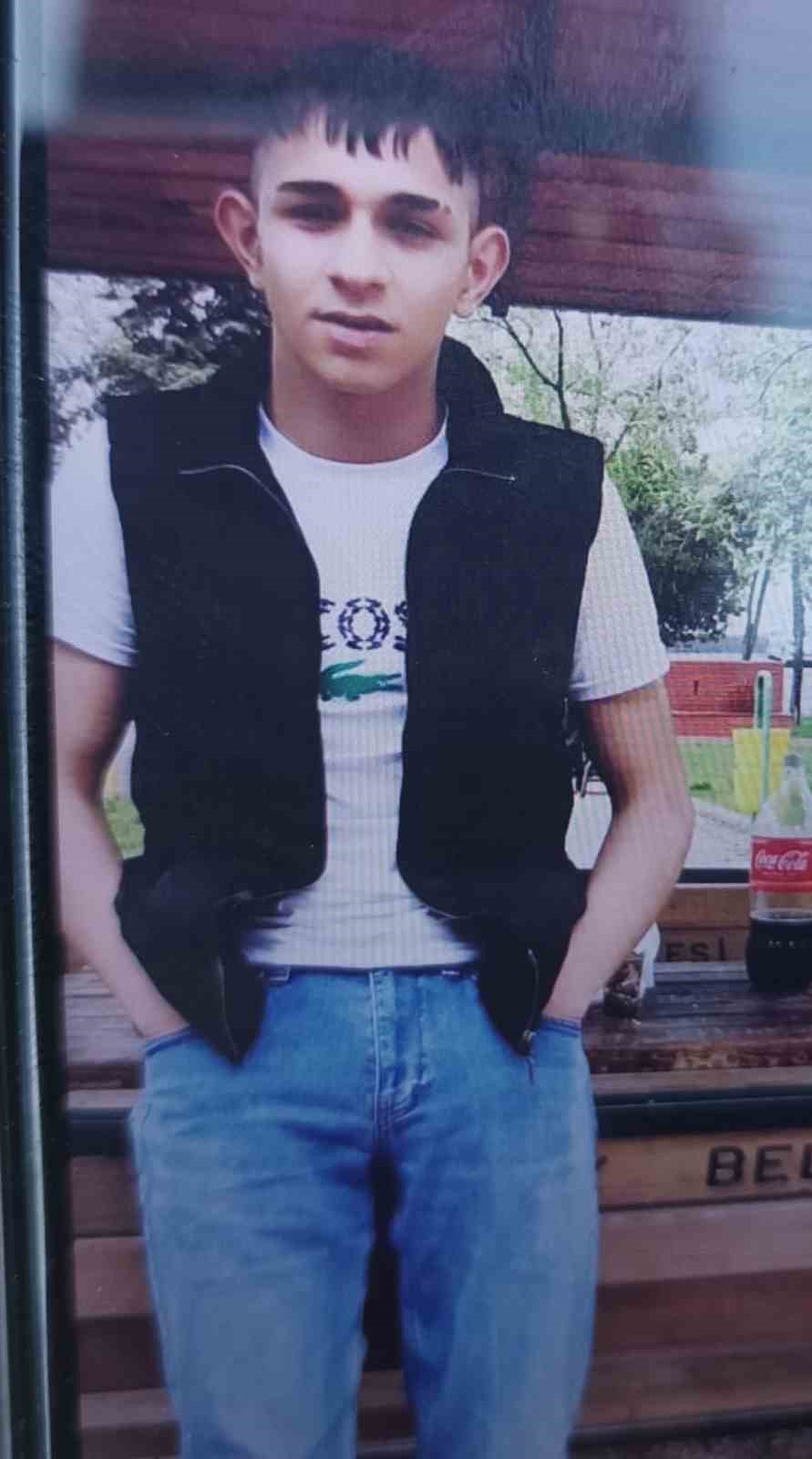 Silahlı saldırıya uğrayan genç hayatını kaybetti
