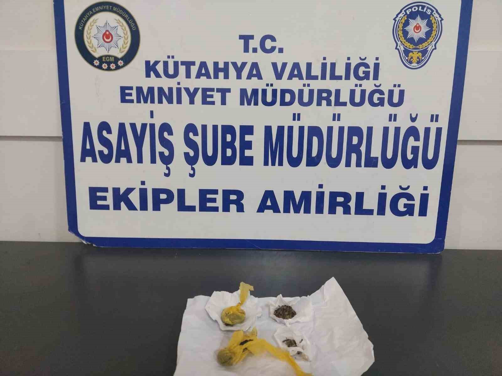 Kütahya’da 132 şahıs ve 39 aracın sorgusu, GBT kontrolü ve denetimi yapıldı
