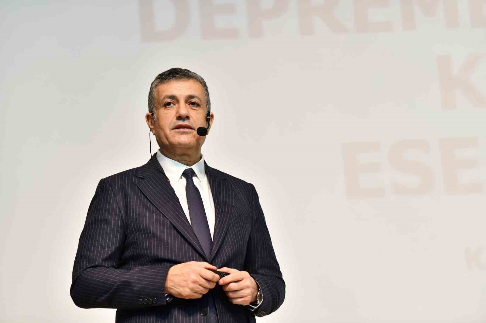 Esenyurt’ta yapılan ankette Başkan Bozkurt yüzde 48 ile birinci çıktı