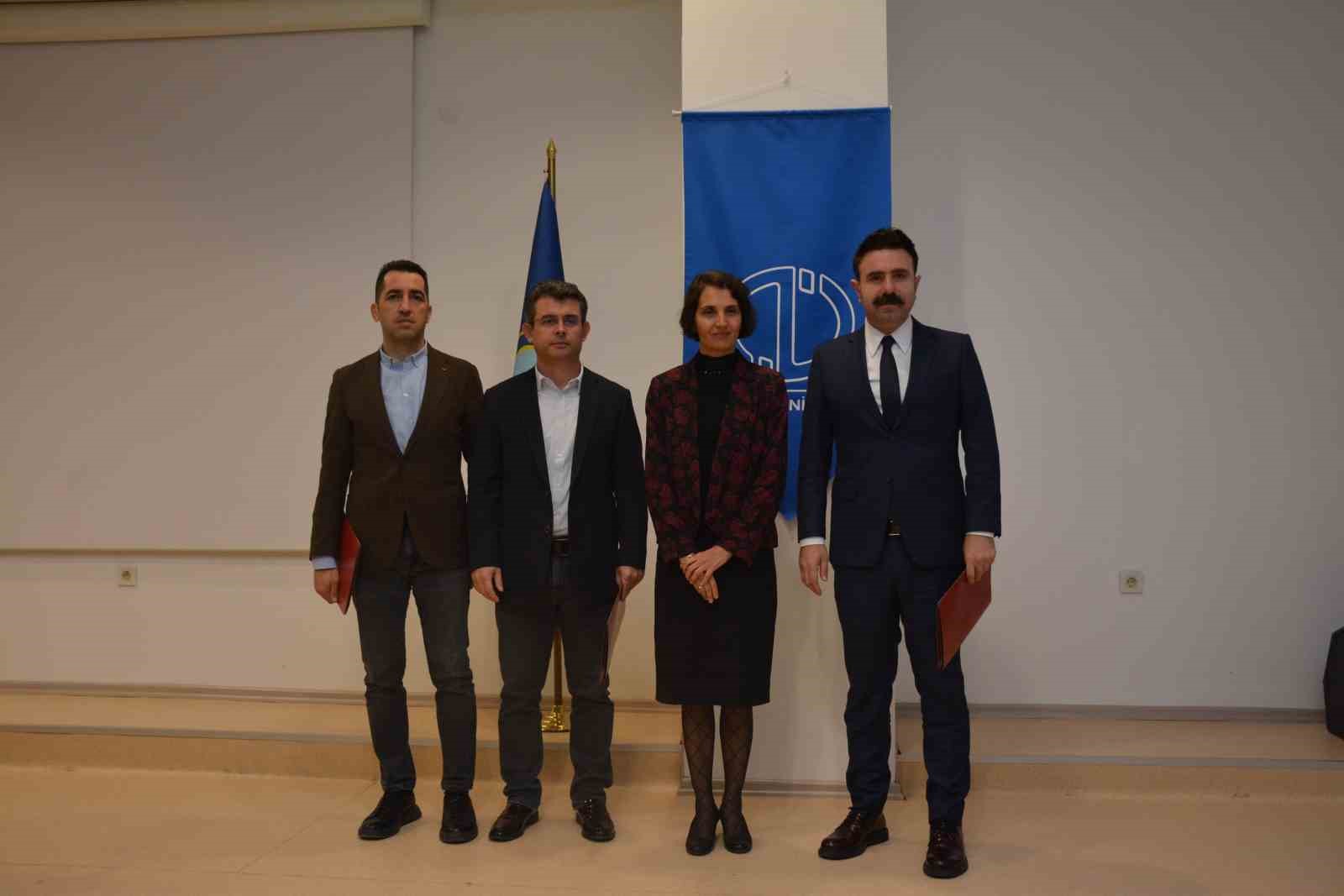 Anadolu Üniversitesinde ‘Özel Gereksinimli Bireyler ve Kapsayıcı Afet Yönetimi’ konuşuldu