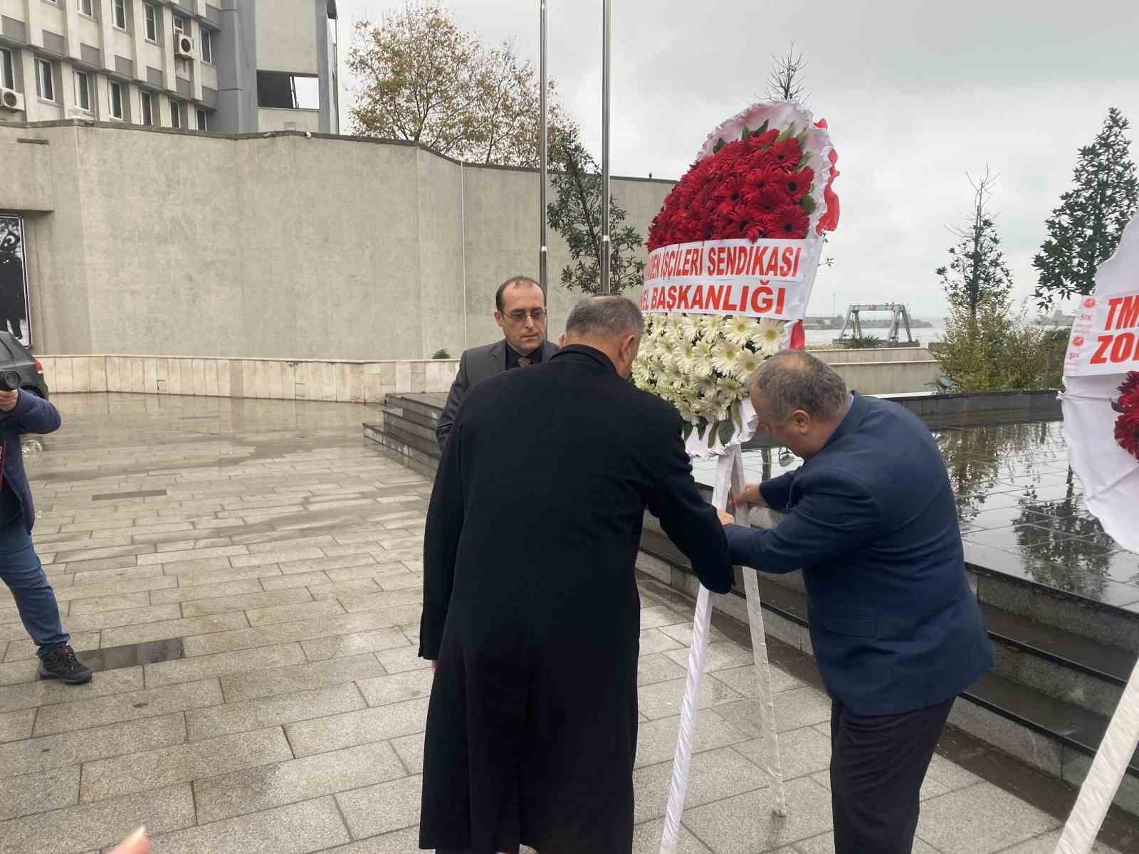 Madenciler g&uuml;n&uuml; kutlandı
