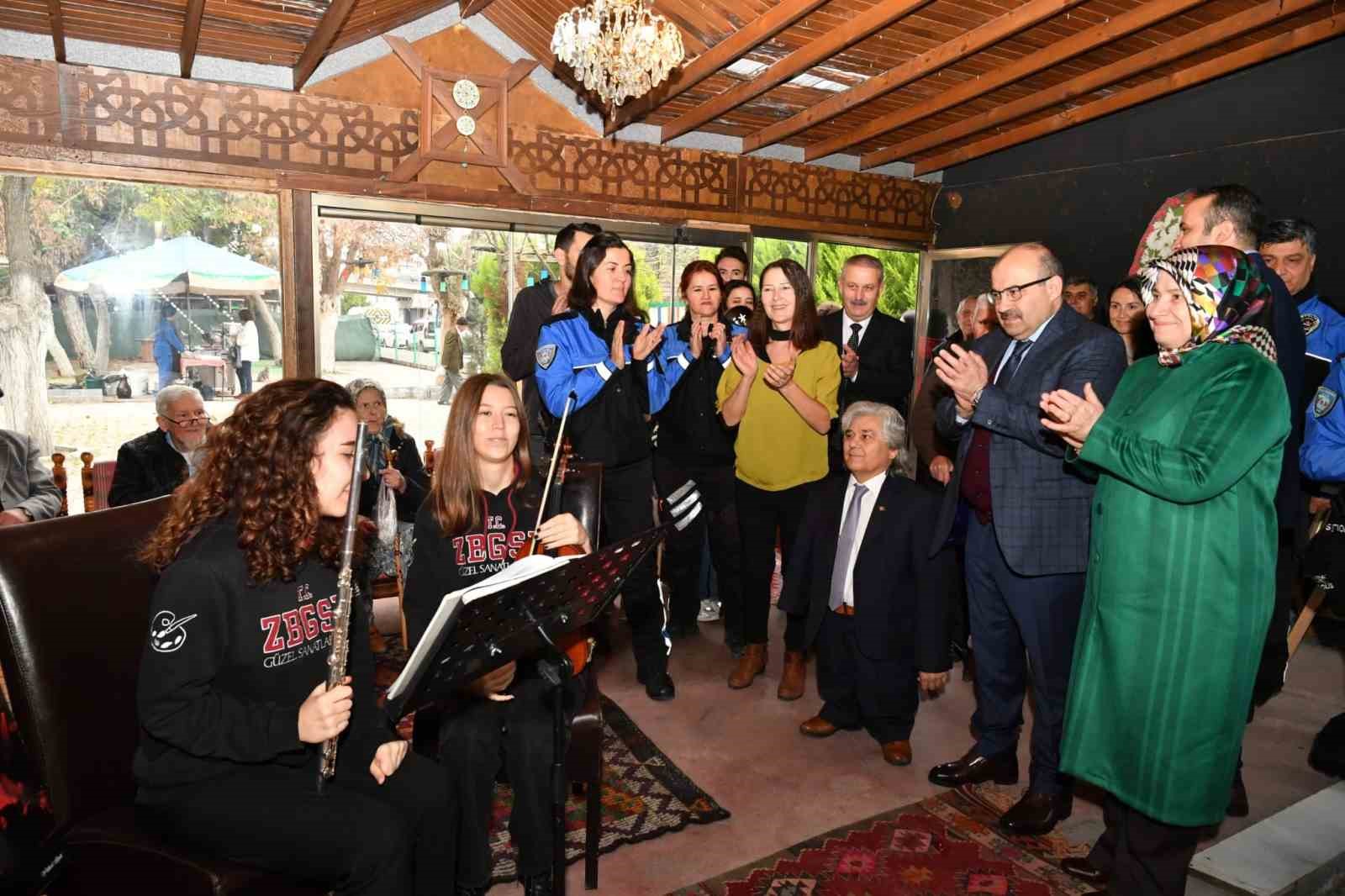 Engelsiz Düşler Karma Sanat sergisi göz kamaştırdı