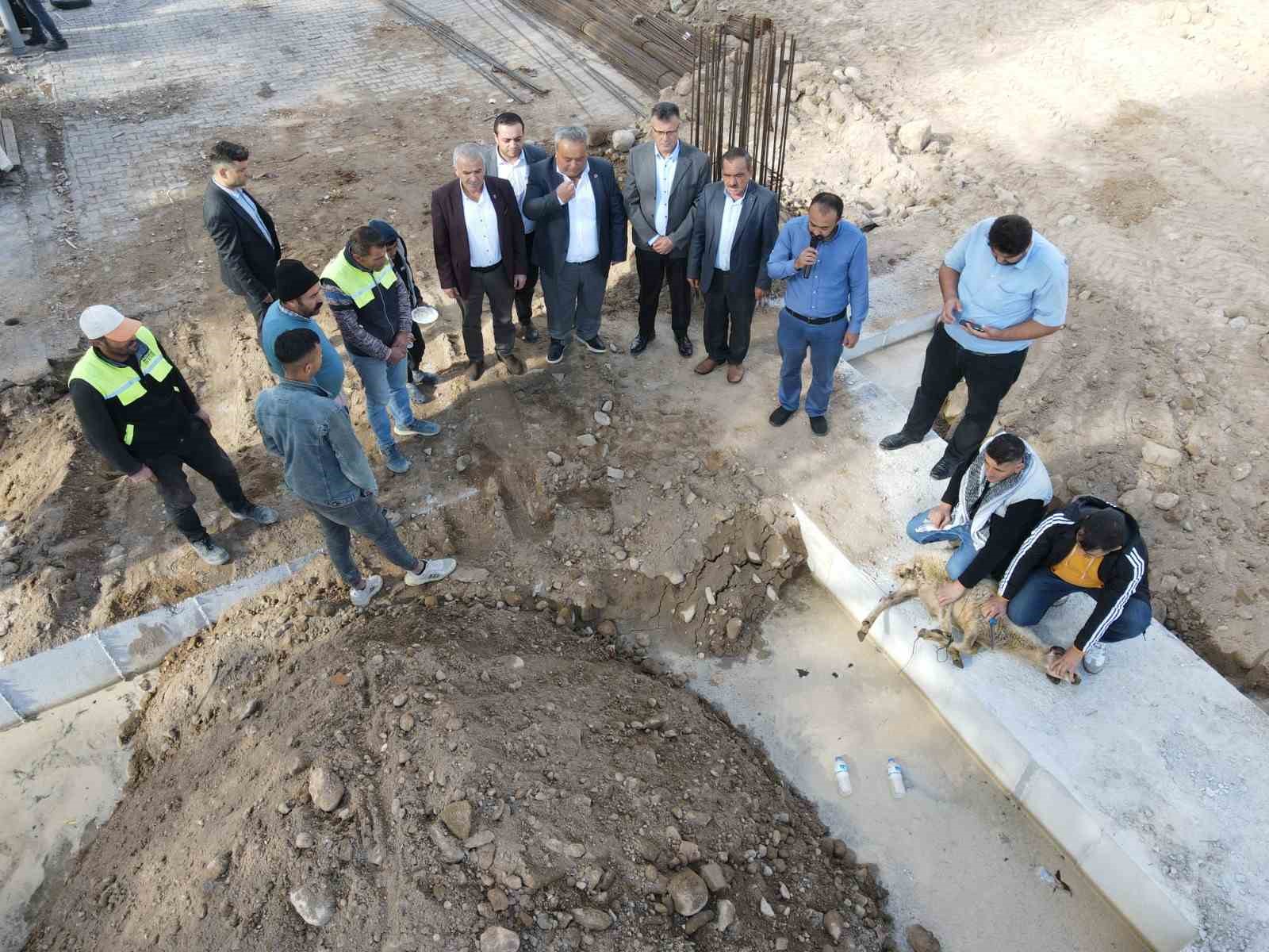 Alaşehir Belediyesinden Kemaliye’ye çok amaçlı düğün salonu