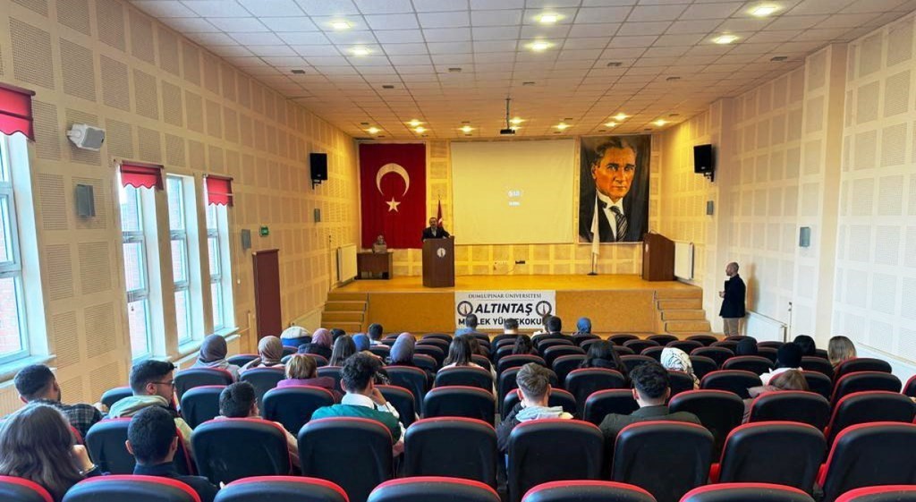 Altıntaş MYO’da “Peygamberimiz, İman ve İstikamet” konulu söyleşi