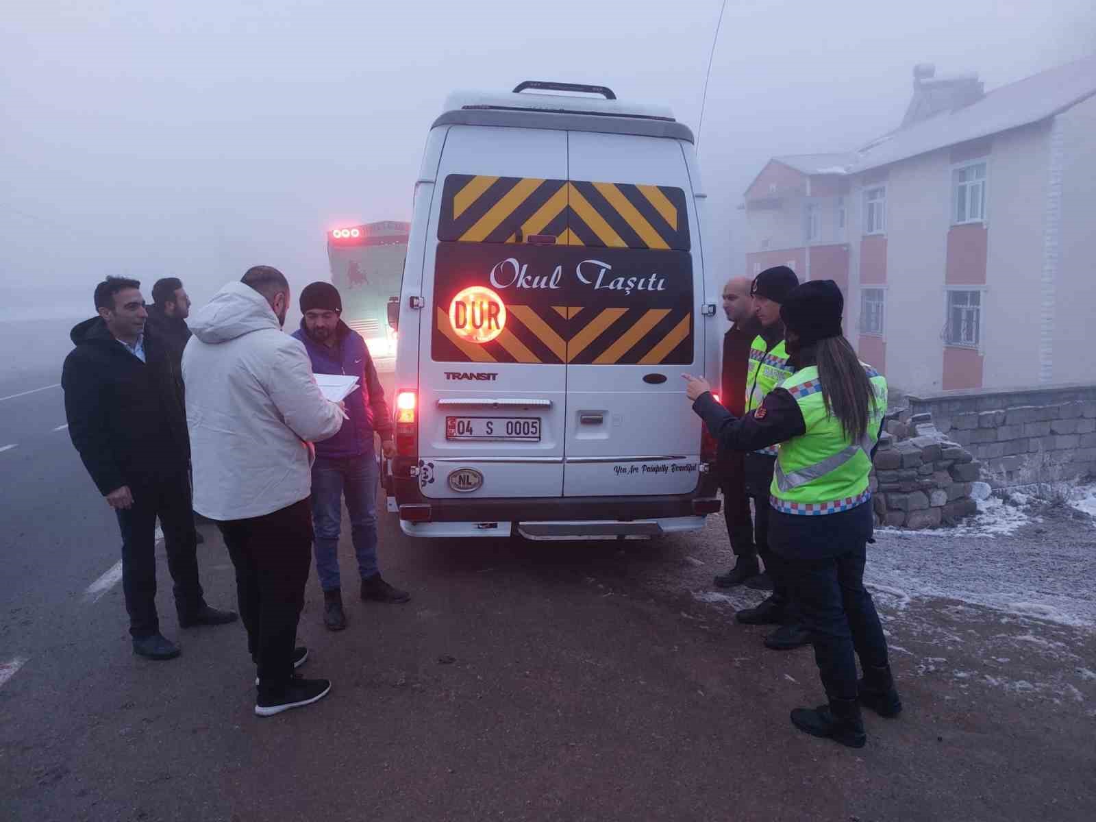 Ağrı’da servis araçlarına sıkı denetim
