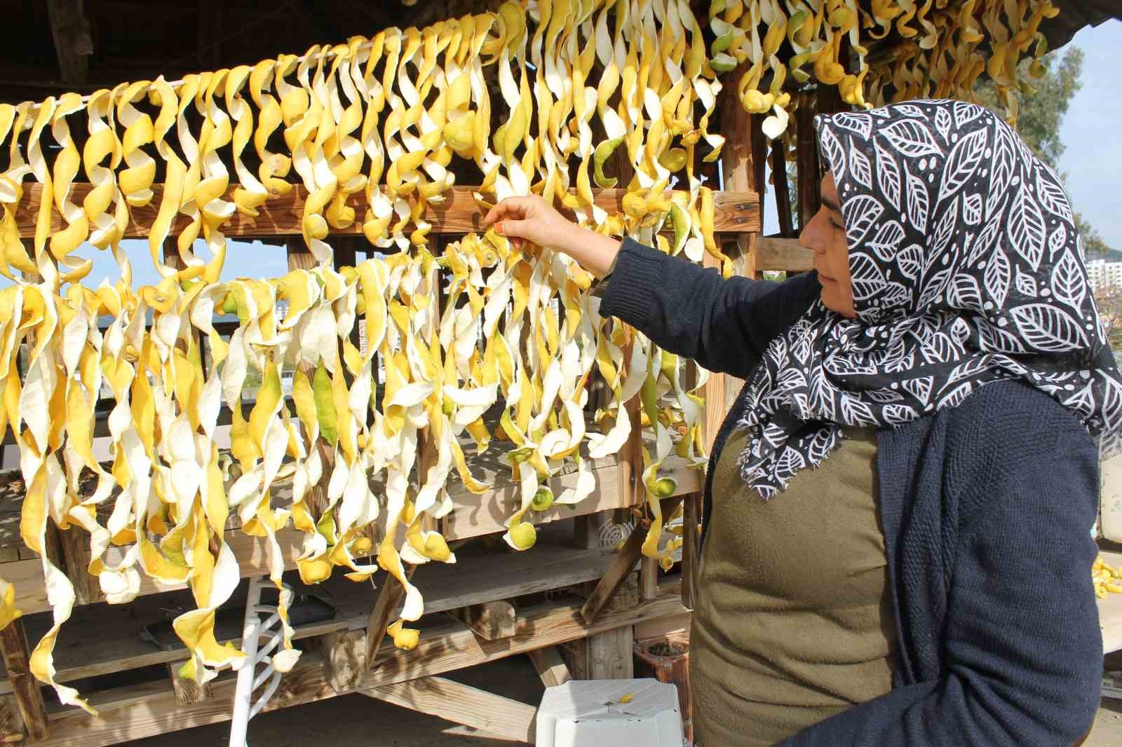 Dalndan kilosu 30 kuru, kabuu 17 lira
