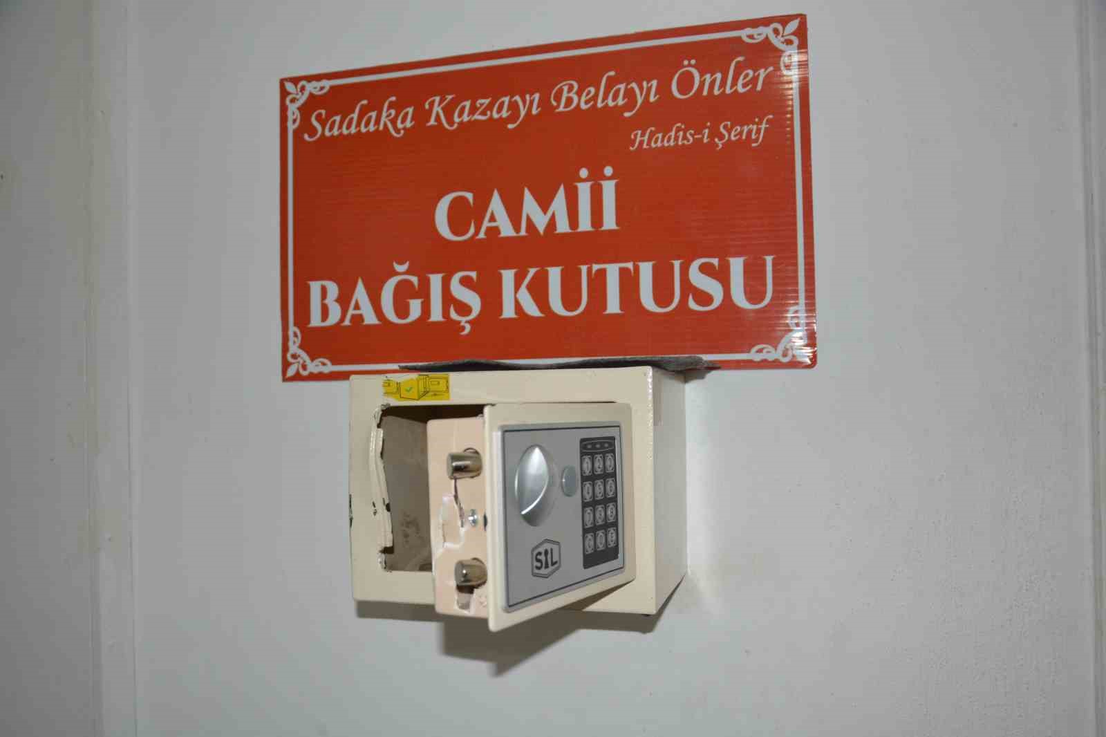 Ordu’da camiden hırsızlık: Önce sadaka kasasındaki paralar, sonra caminin güvenlik kamerası kayıt cihazı çalındı