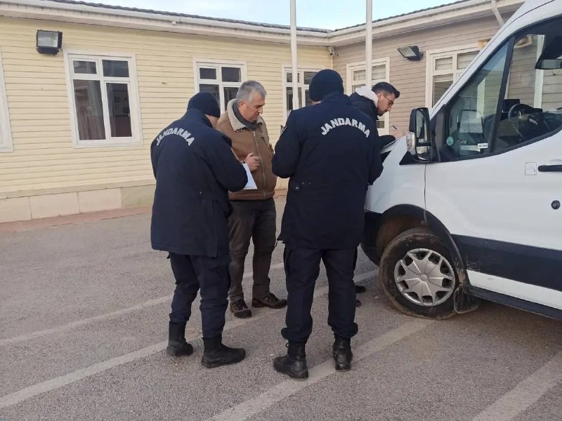 Bayburt’ta okul servis araçları denetlenmeye devam ediyor