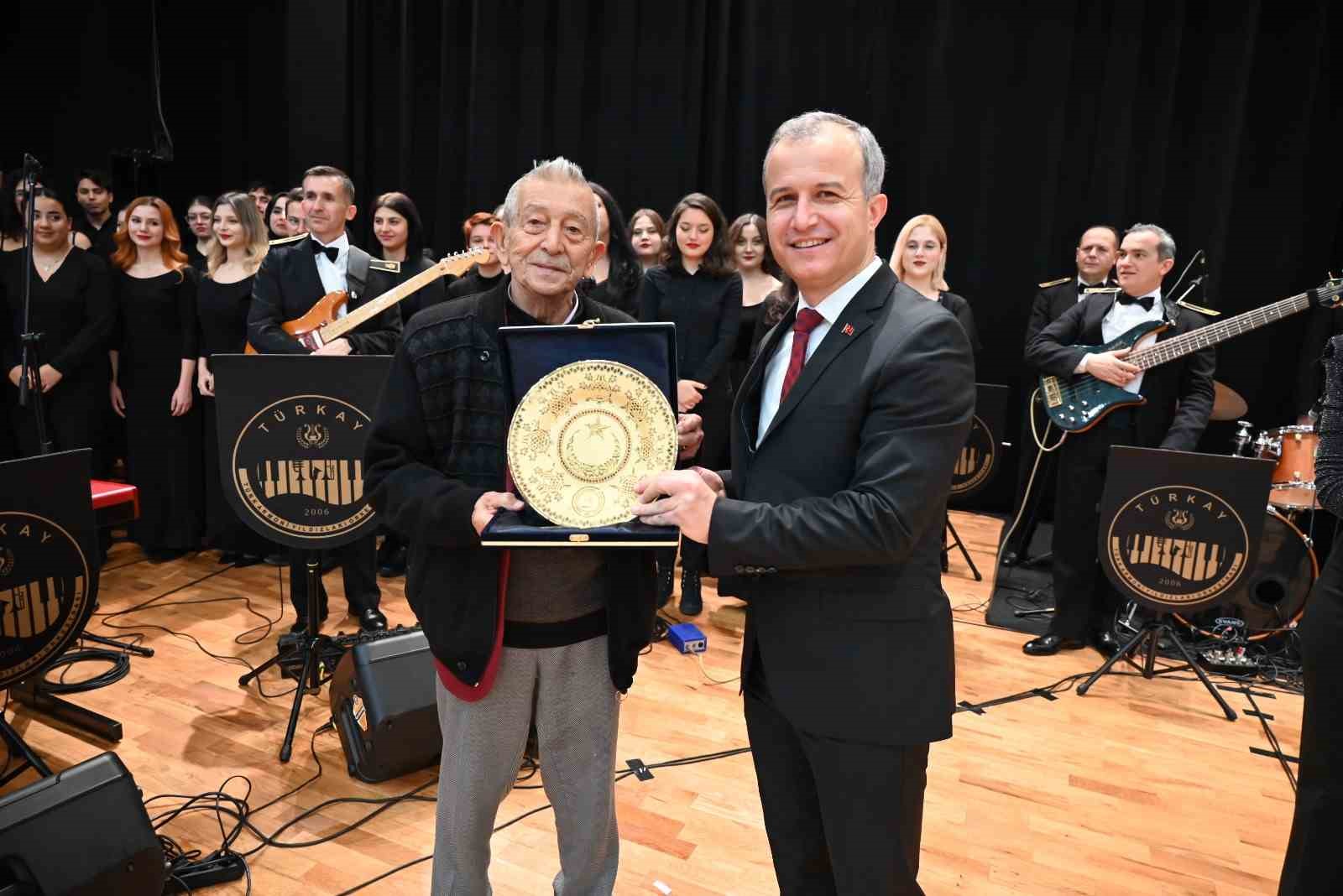 ZBE&Uuml; ev sahipliğinde d&uuml;zenlenen T&Uuml;RKAY konseri b&uuml;y&uuml;k beğeni aldı
