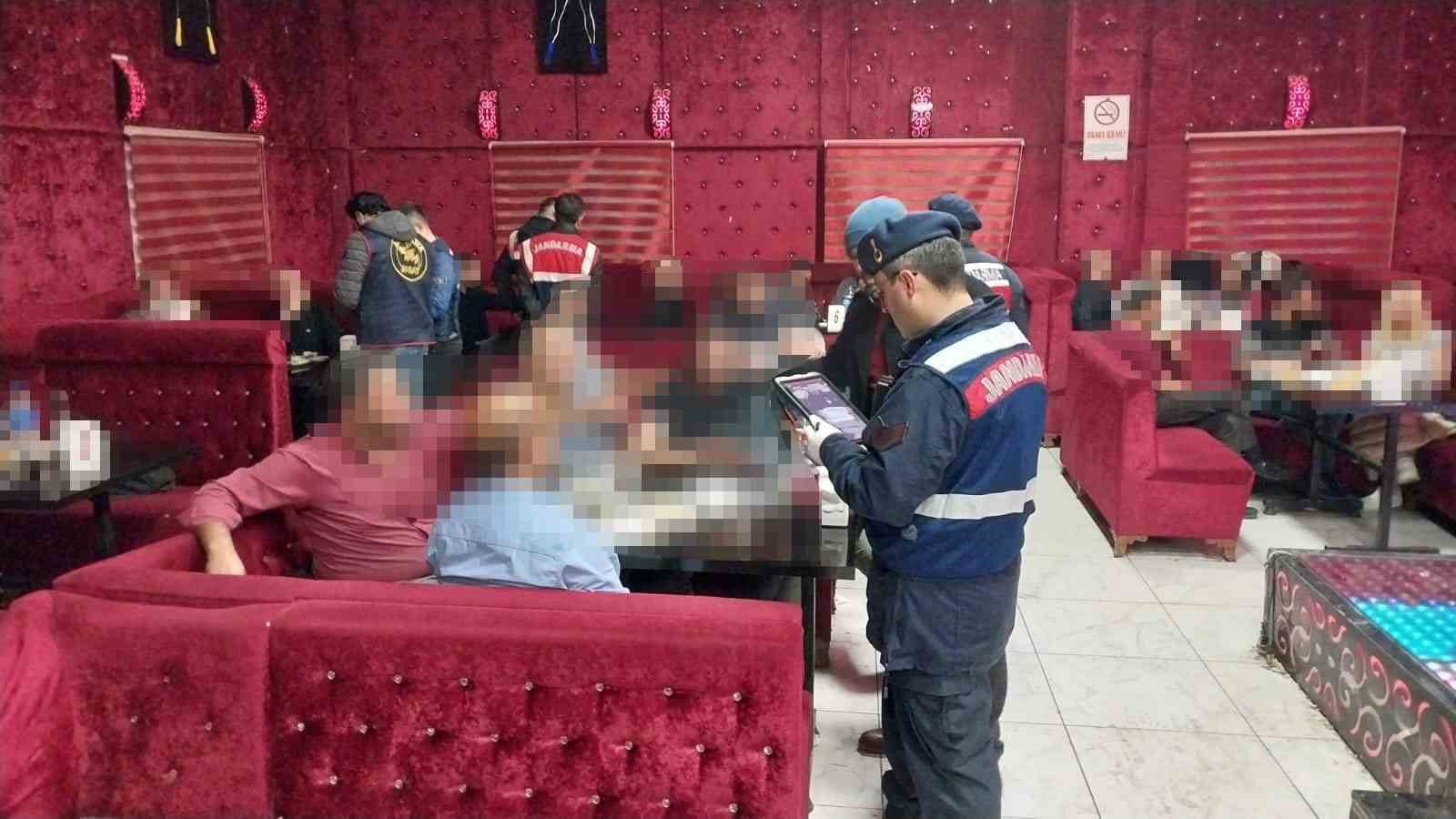Burdur’da eğlence mekanlarının denetiminde 6 işletmeye ceza uygulandı