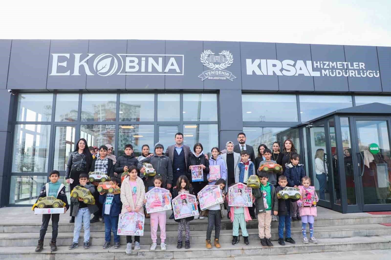 Yenişehir Kaymakamı, yetim çocukları Nev Bahçe’de ağırladı