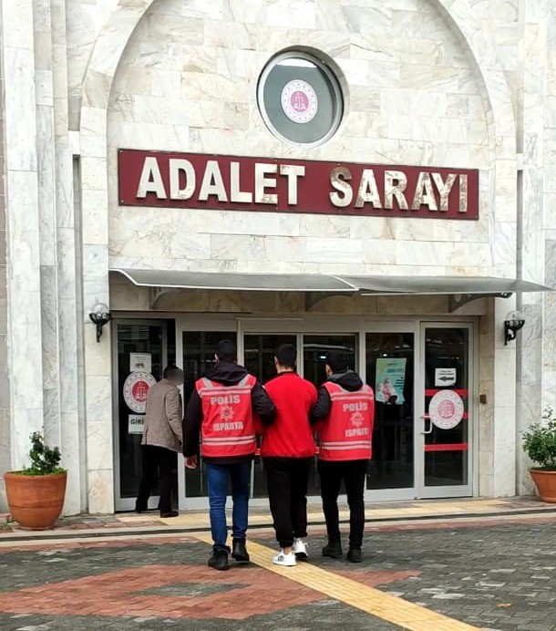 Isparta’da 35 yıl hapis cezasıyla aranan şahıs yakalandı