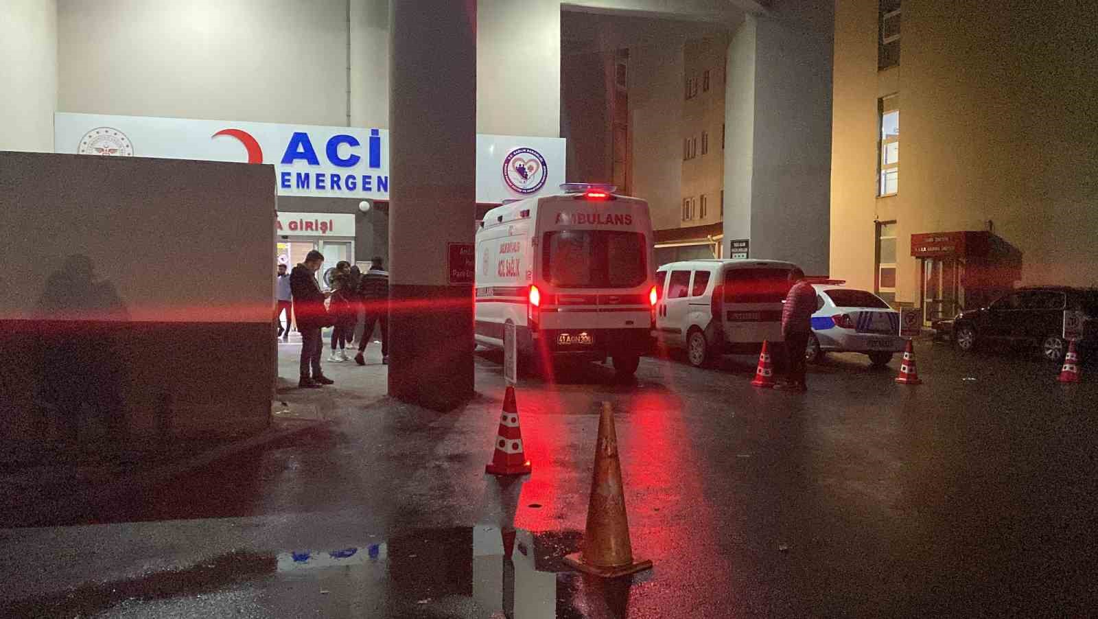 Hastane bahçesinde alnından vurulmuş halde ölü bulundu