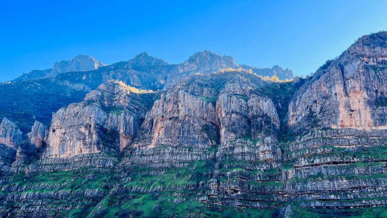 Yüksekovalı dağcılardan Aktütün kanyonlarına gezi