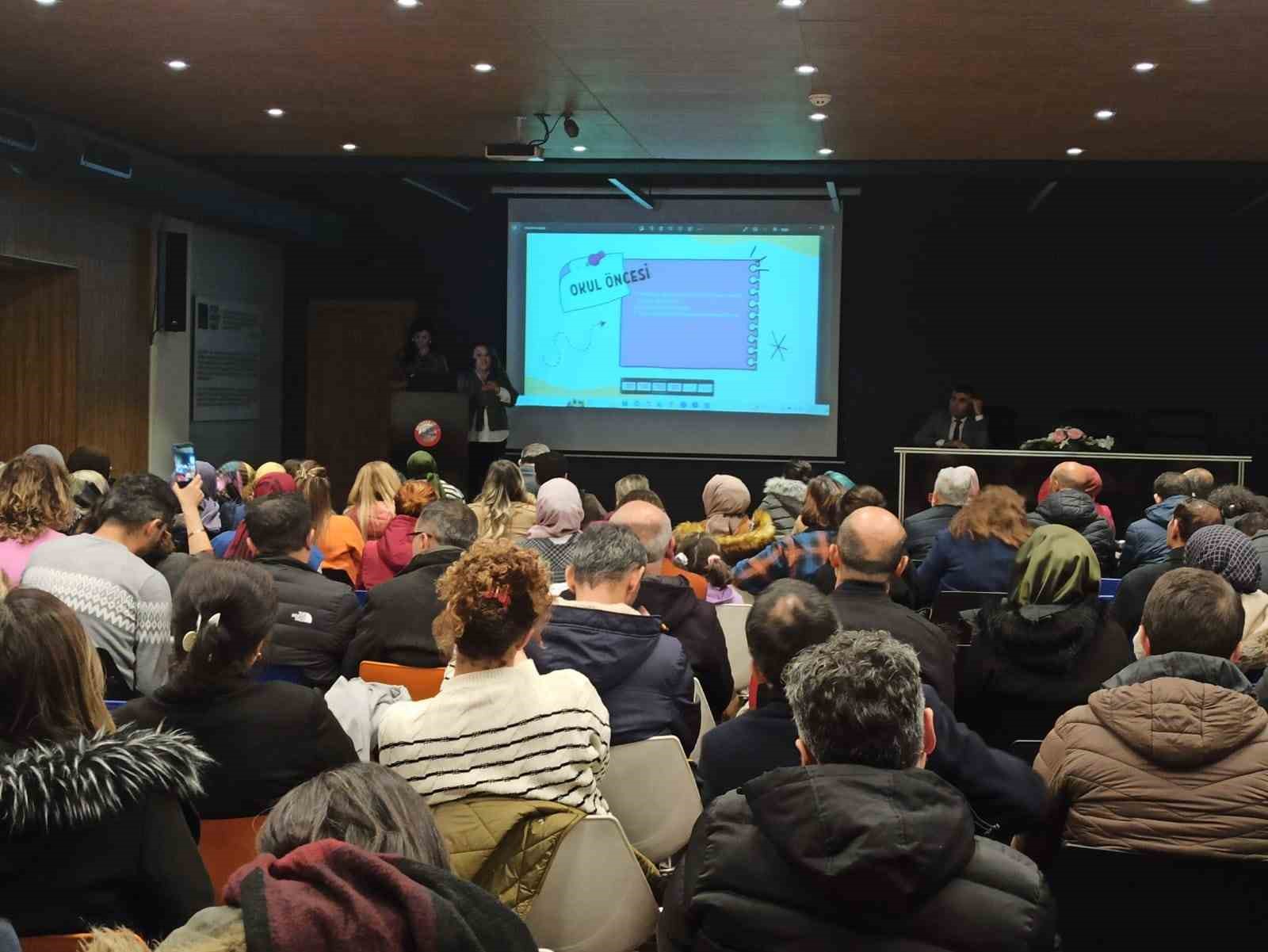 "Dilimizin Zenginlikleri Projesi" tanıtım ve bilgilendirme toplantısı yapıldı