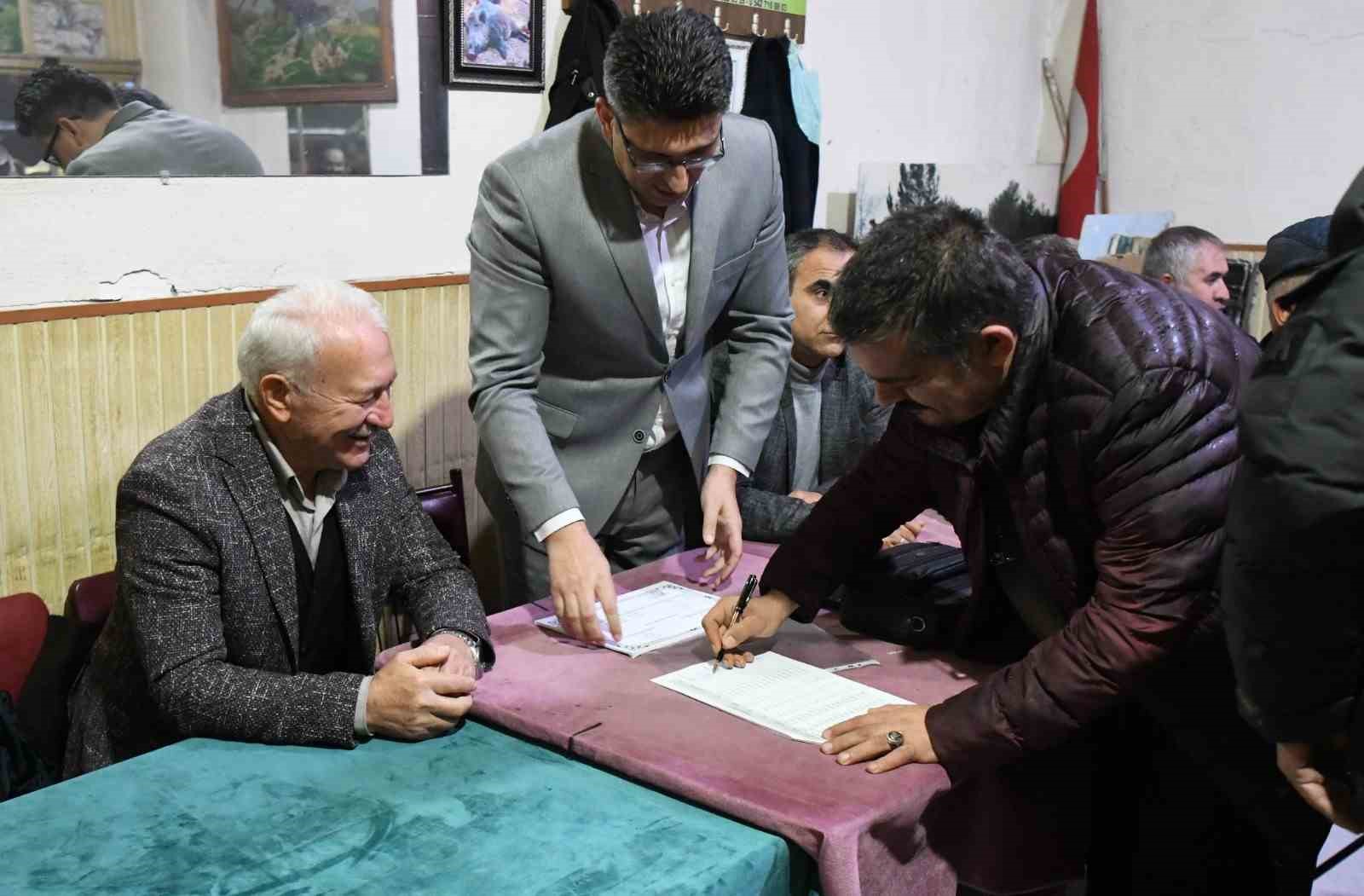 Lapseki&rsquo;de avcılık kursunu tamamlayan kursiyerler sertikalarını aldı
