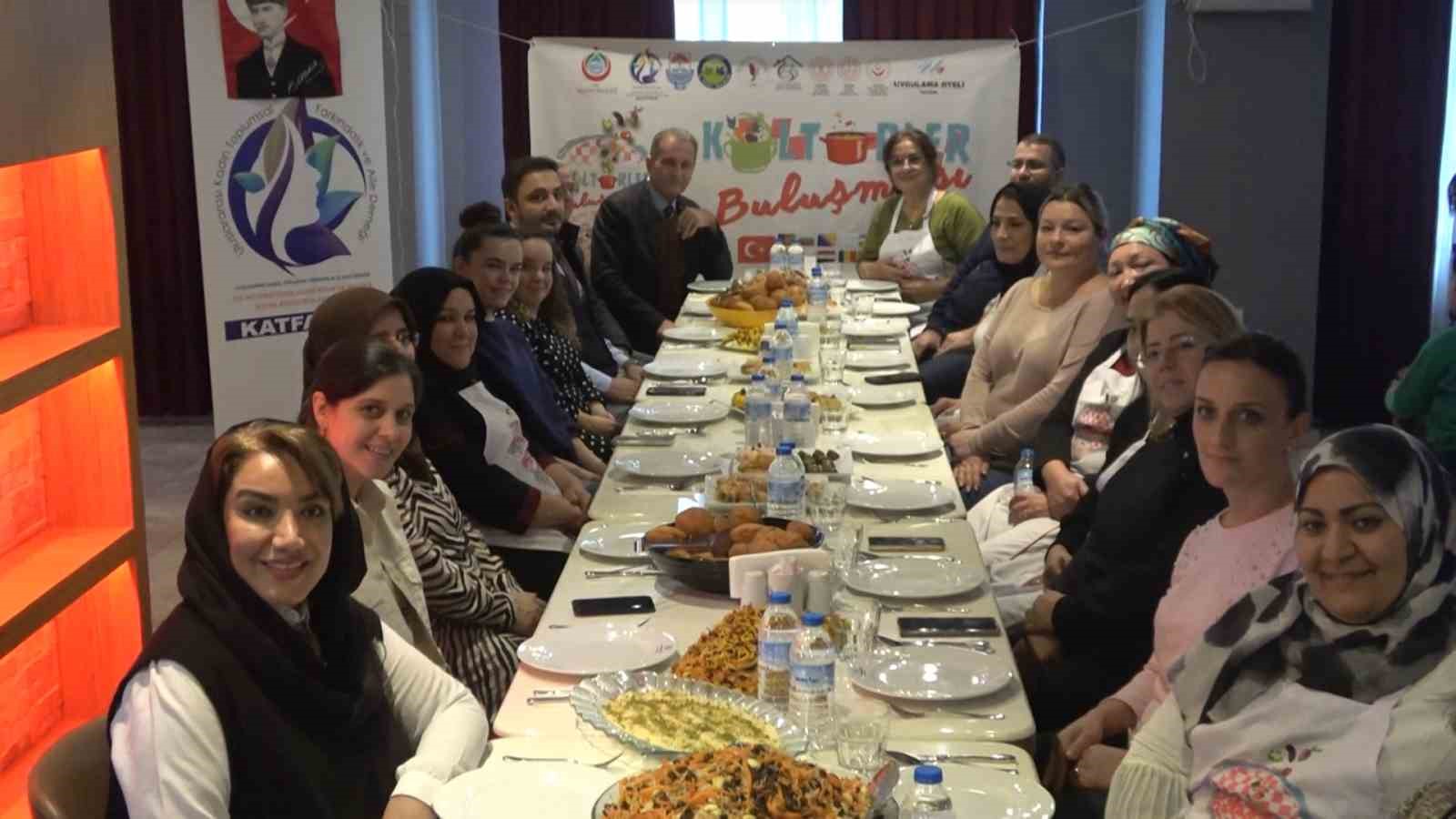 Yalova’nın yabancı gelinleri kültür sofrasında buluşuyor