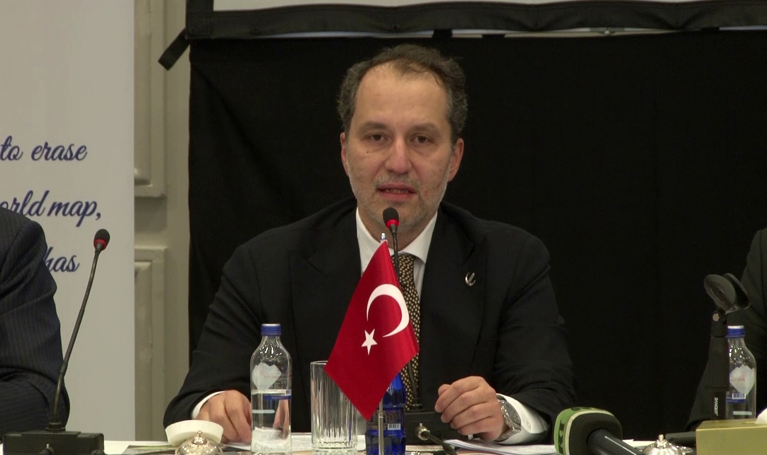 Yeniden Refah Partisi Genel Başkanı Erbakan’dan Müslüman devletlere "İsrail’e yaptırım" çağrısı