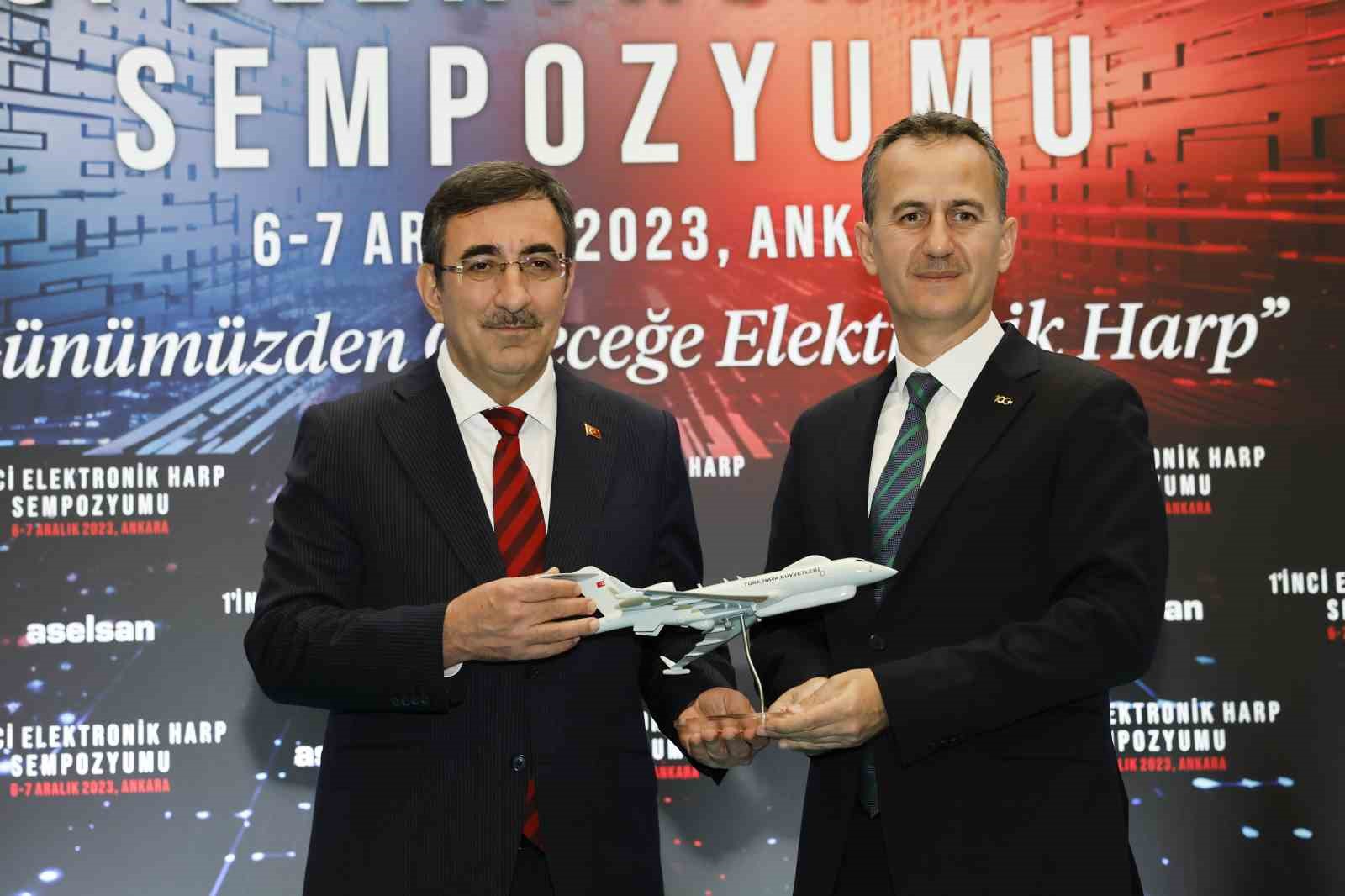 Cumhurbaşkanı Yardımcısı Yılmaz: “Elektronik harp sistemlerimiz ile mavi vatanda daha güçlü hale geleceğiz” 