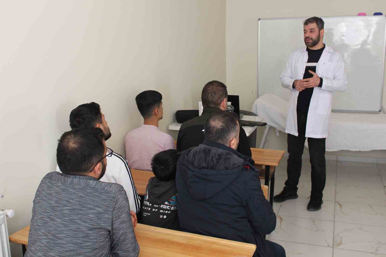 Siirt&rsquo;te ilk defa mas&ouml;rl&uuml;k kursu a&ccedil;ıldı
