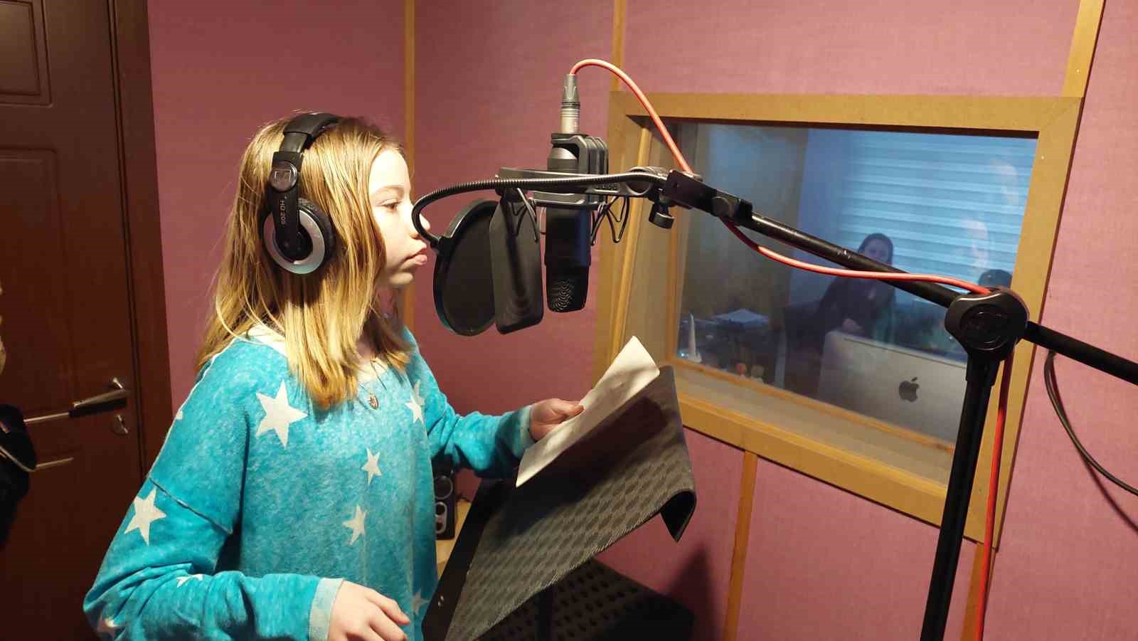 "Kral Şakir" hayranı çocuklar yeni film “Devler Uyanıyor” için stüdyoya girdi
