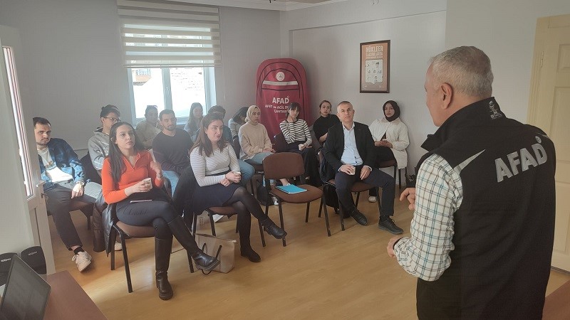 AFAD, Tıp Fakültesi öğrencilerine eğitim verdi