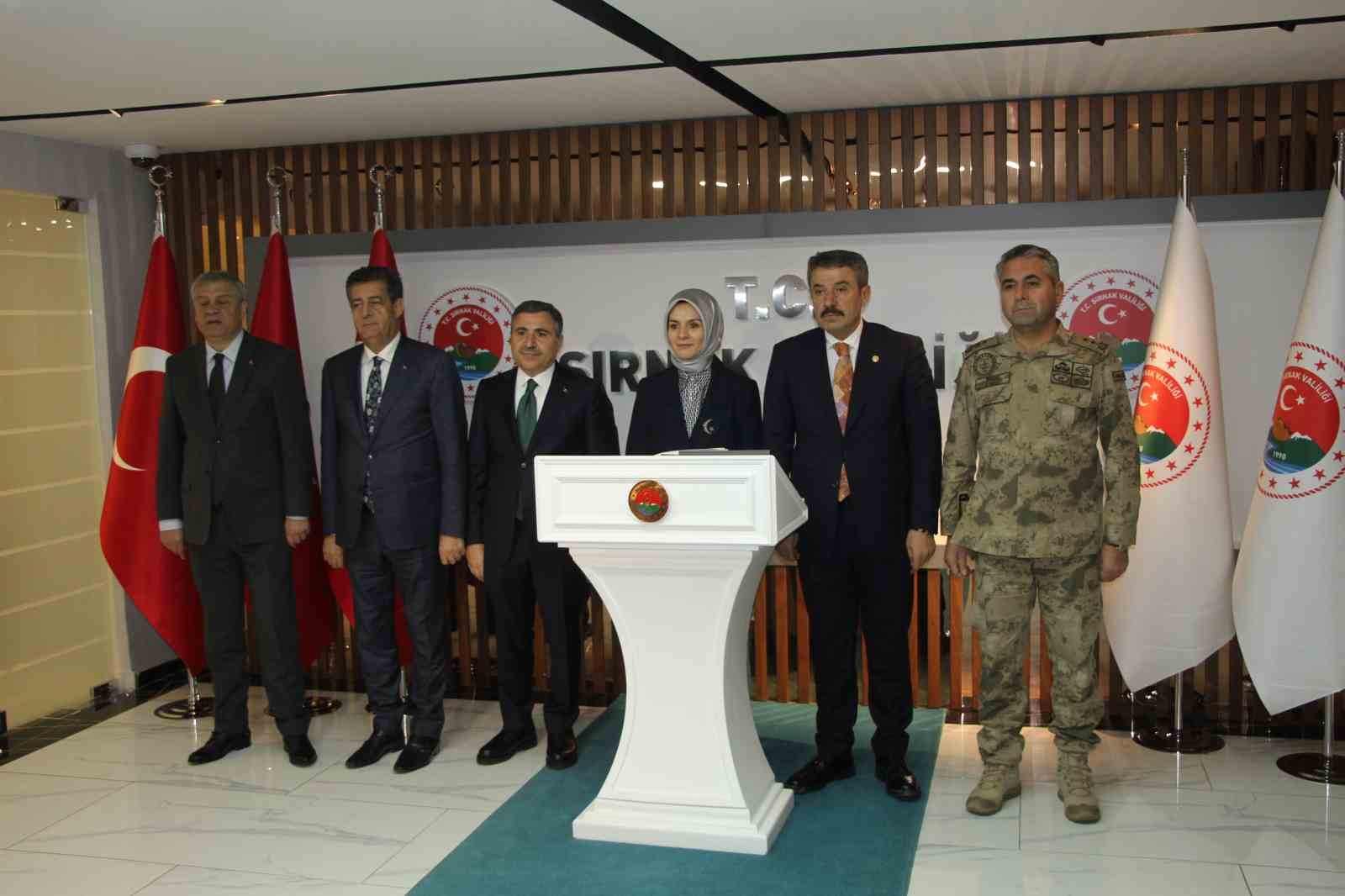 Bakan G&ouml;ktaş, Şırnak Aile Destek Merkezi ve Kadın Yaşam Merkezinin a&ccedil;ılışını yaptı
