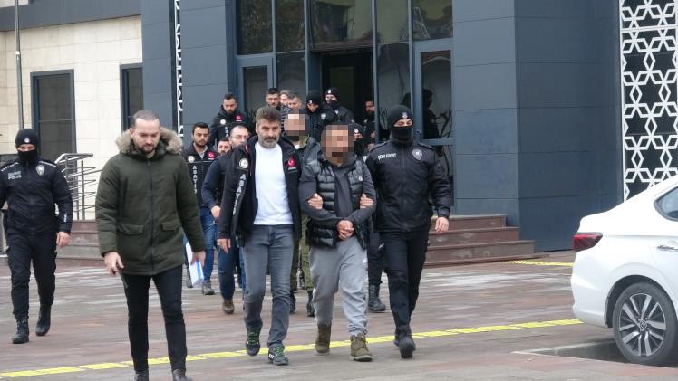 Çanakkale’de ’Hijyen Operasyonu’na 10 tutuklama