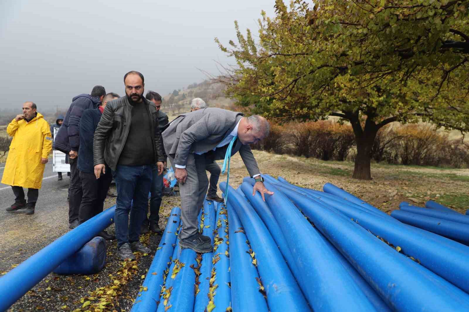 DİSKİ Hani il&ccedil;esinde i&ccedil;me suyu sorununu &ccedil;&ouml;z&uuml;yor
